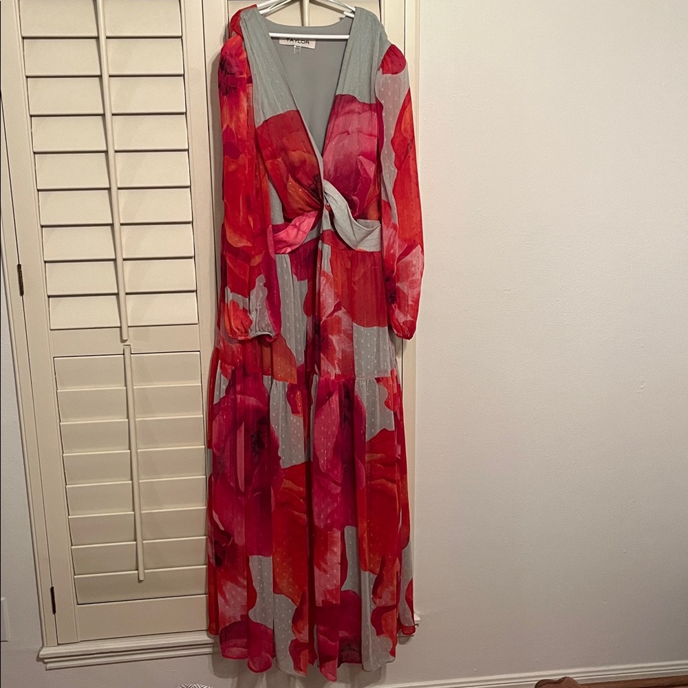 TAYLOR Size 20 Plus Size Floral-Print Twist-Waist Tiered Dress